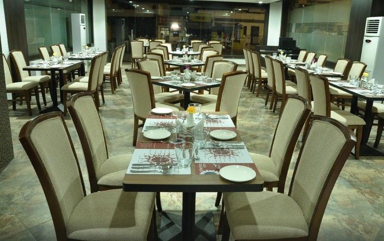 Grand Clarks Inn Badami Esterno foto