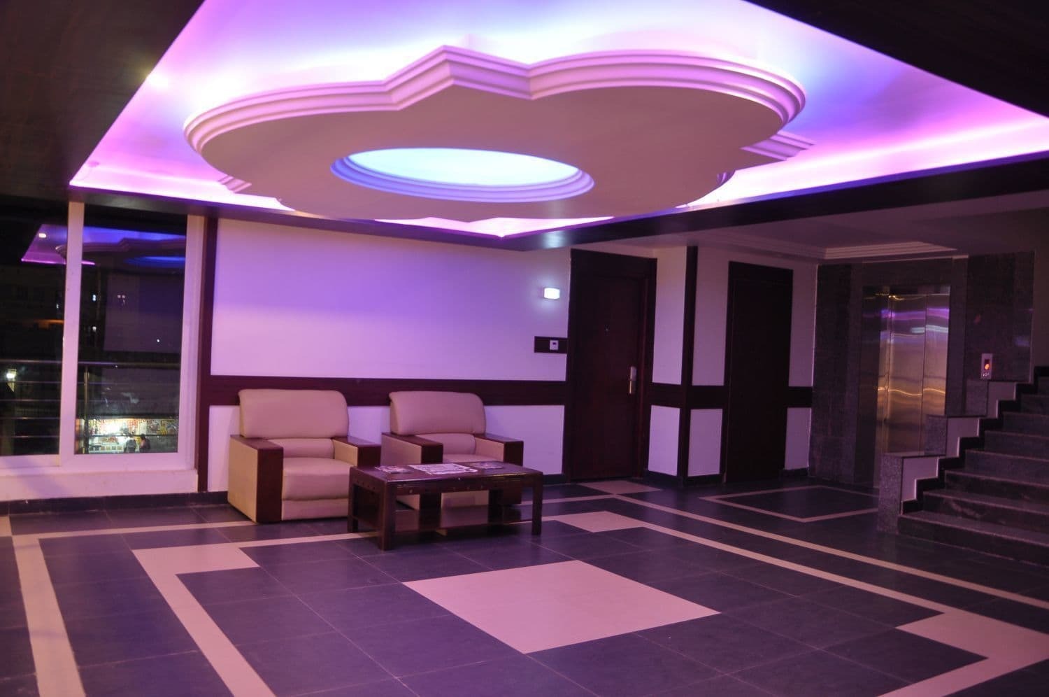 Grand Clarks Inn Badami Esterno foto